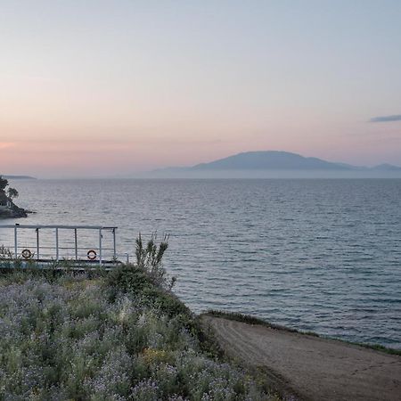 Bellezza Del Mare Apartment Amoudi Exterior photo