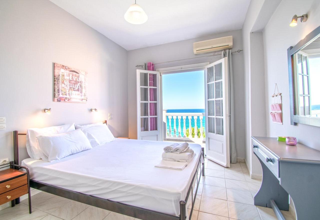 Bellezza Del Mare Apartment Amoudi Exterior photo