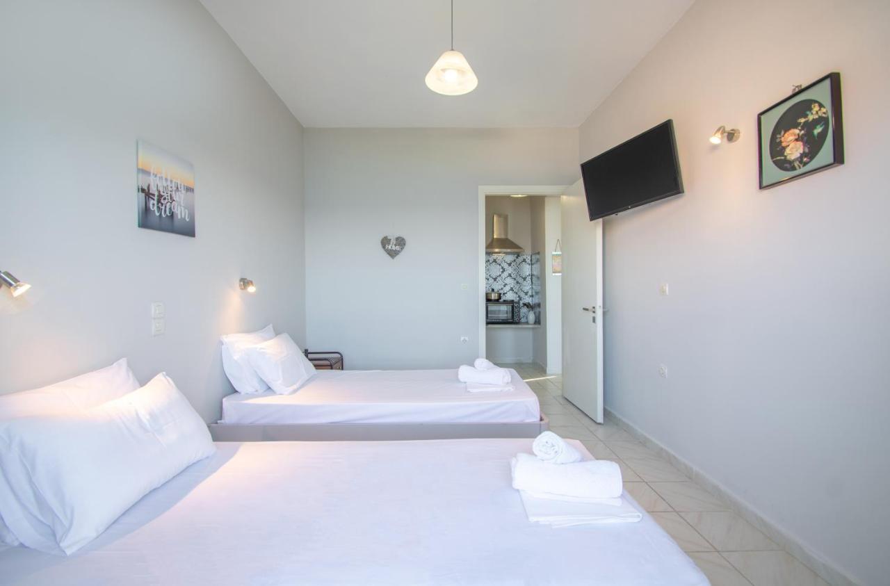 Bellezza Del Mare Apartment Amoudi Exterior photo
